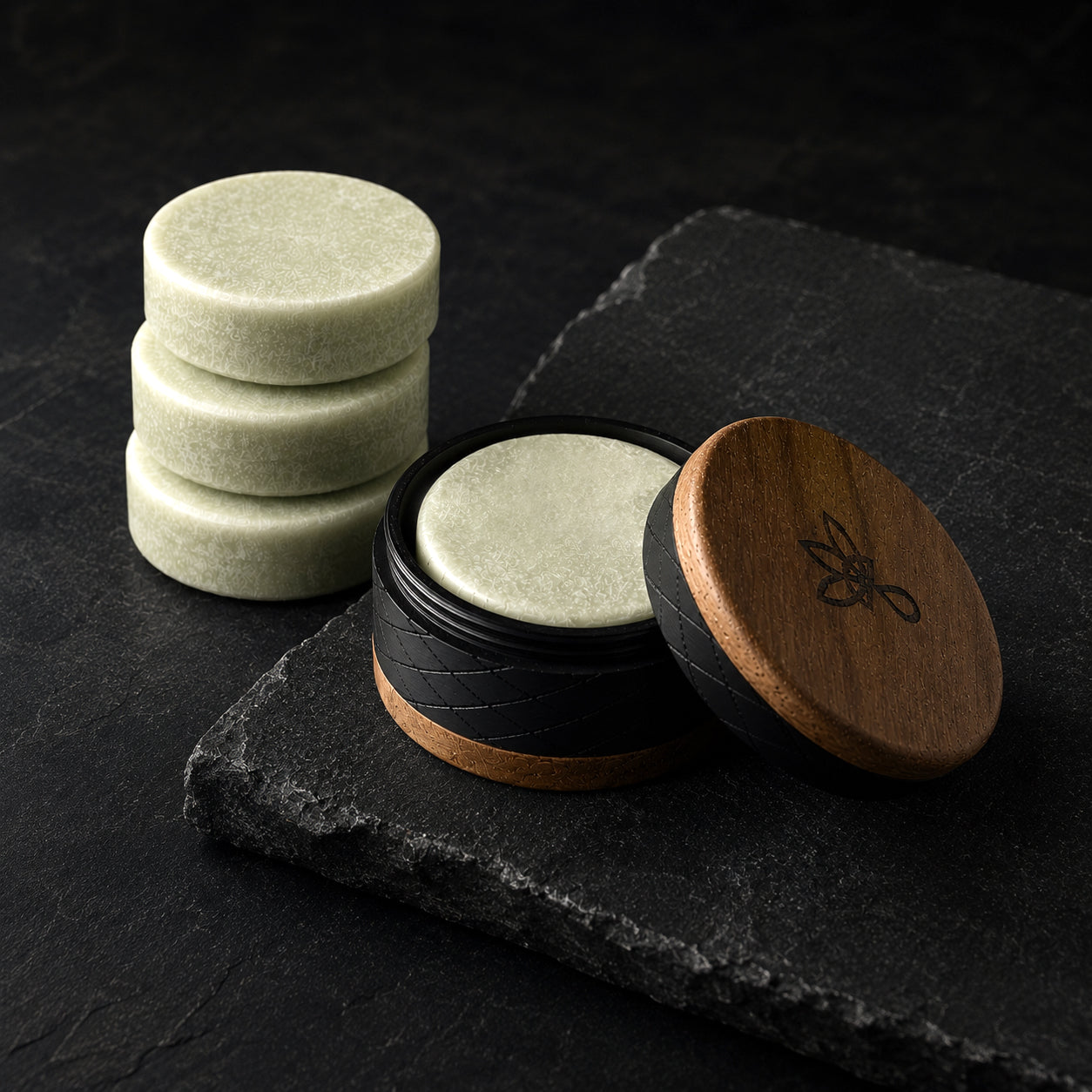 Samni Travelcase incl. bodybar of shampoobar